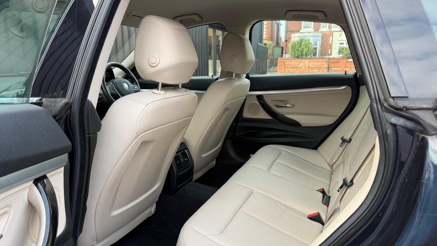 Used BMW 3 Series 2015 for sale - 76933274: Photo 29