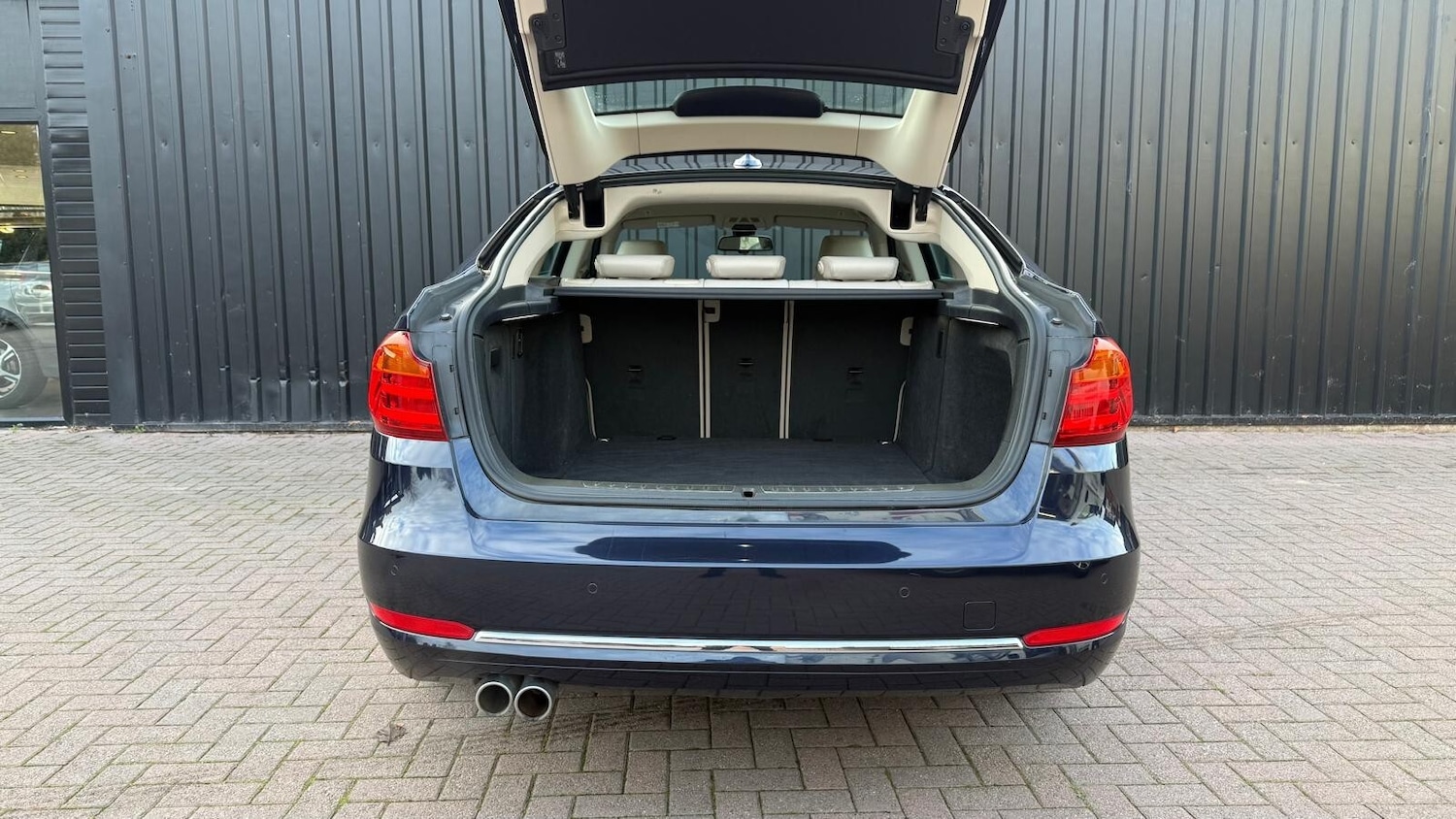 Used BMW 3 Series 2015 for sale - 76933274: Photo 8