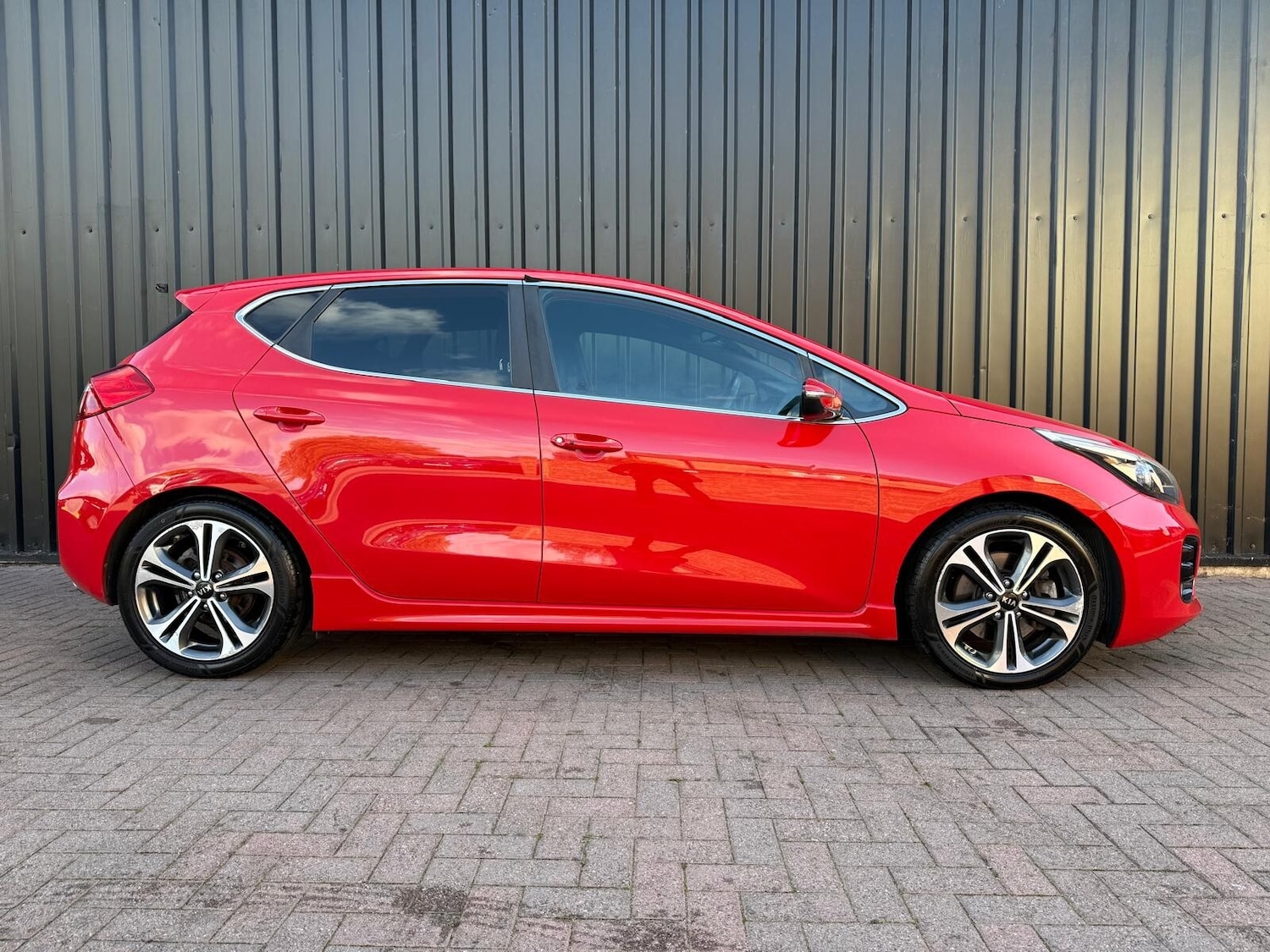 Used Kia Ceed 2018 for sale - 76400724: Photo 11