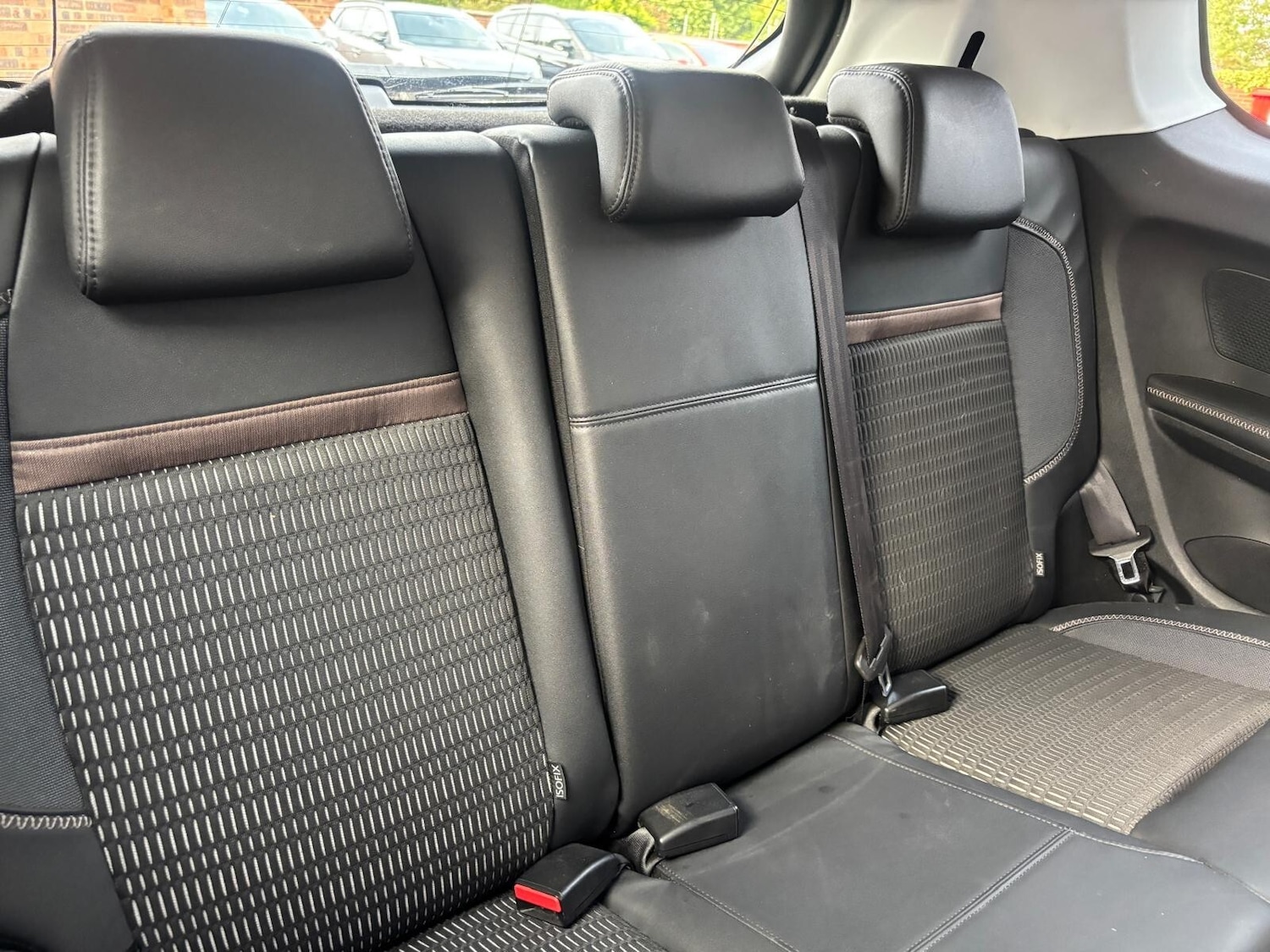 Used Peugeot 208 2013 for sale - 76428177: Photo 16