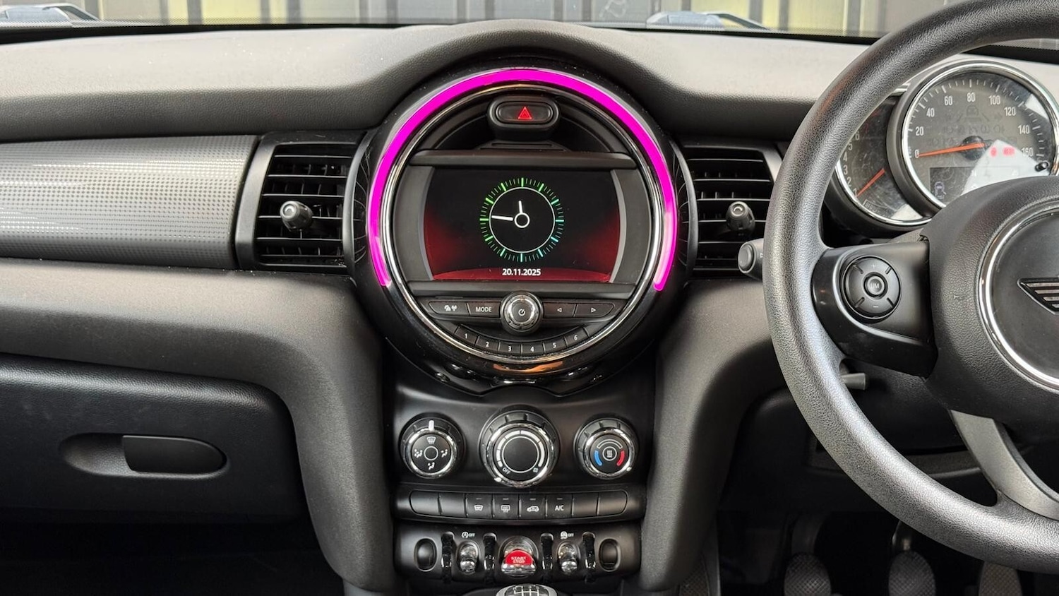 Used MINI Hatch 2018 for sale - 76684056: Photo 20