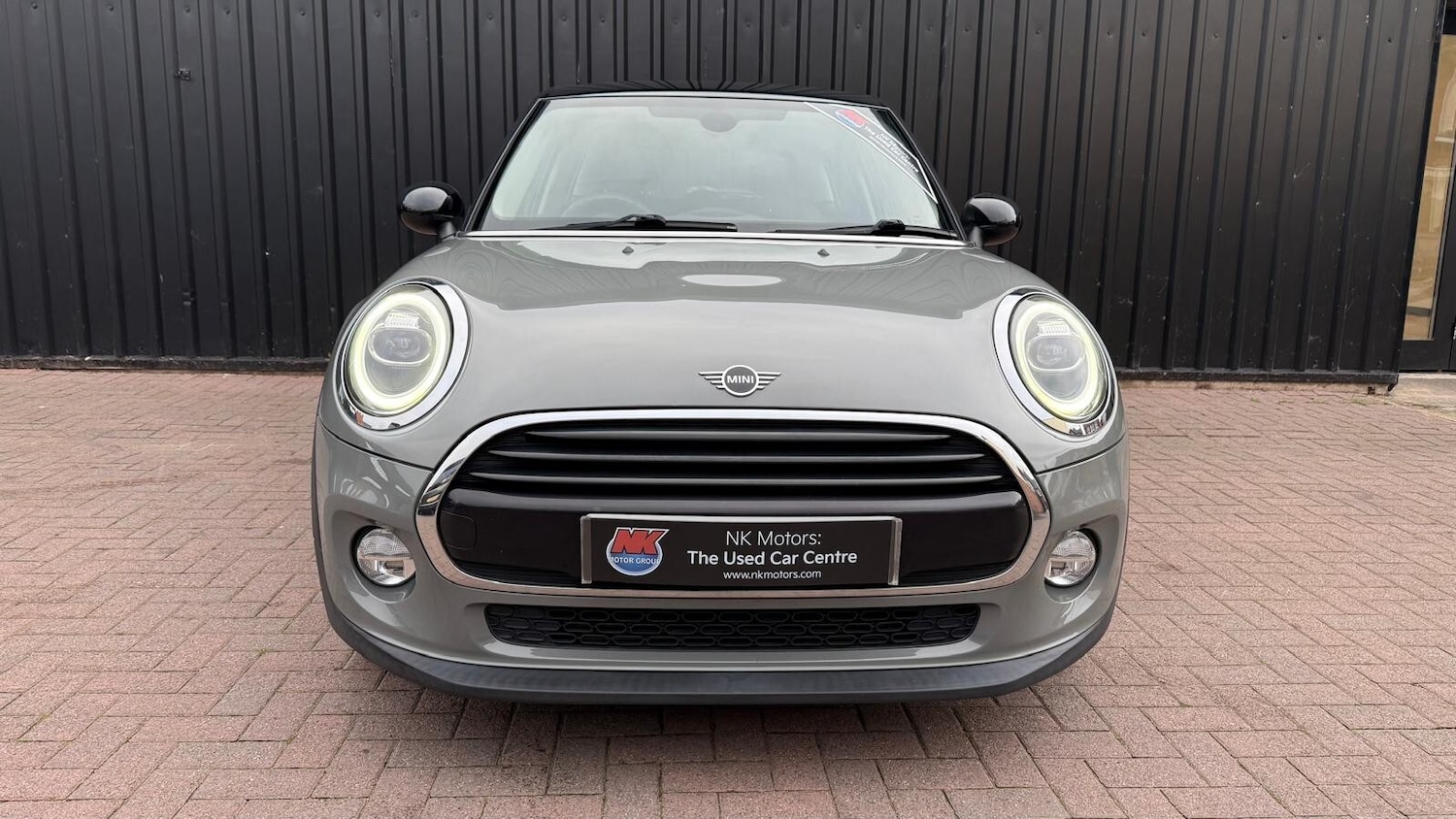 Used MINI Hatch 2018 for sale - 76684056: Photo 3
