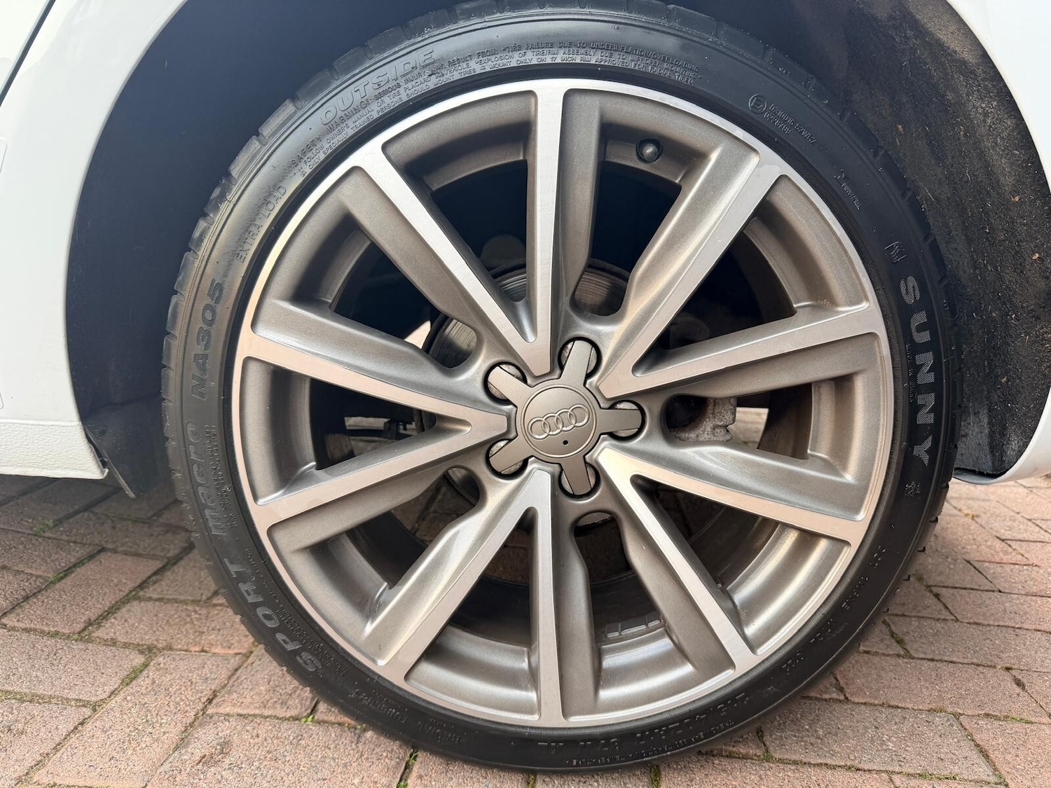 Used Audi A1 2014 for sale - 76442049: Photo 16