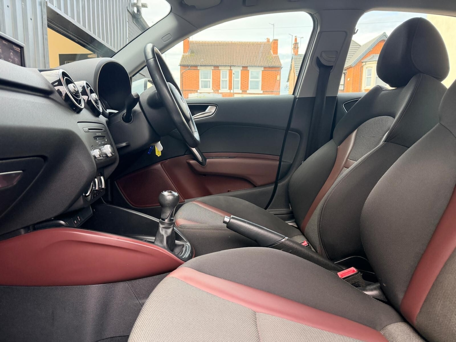 Used Audi A1 2014 for sale - 76442049: Photo 30