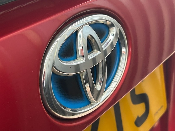 Used Toyota Prius 2016 for sale - 76140441: Photo 14