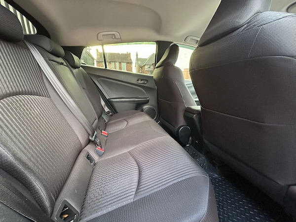 Used Toyota Prius 2016 for sale - 76140441: Photo 22