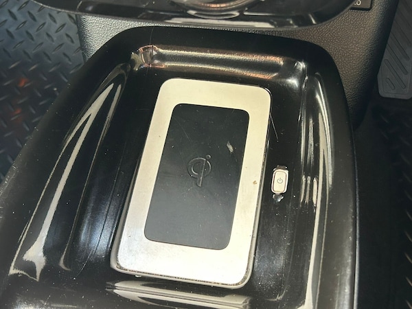 Used Toyota Prius 2016 for sale - 76140441: Photo 30