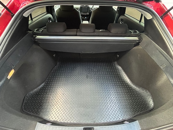 Used Toyota Prius 2016 for sale - 76140441: Photo 9
