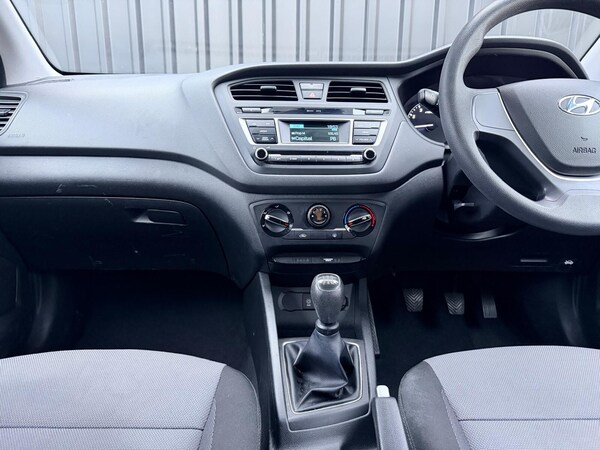 Used Hyundai i20 2017 for sale - 76229447: Photo 29