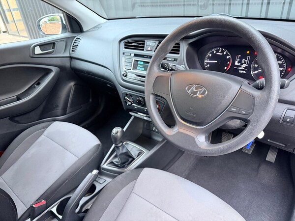 Used Hyundai i20 2017 for sale - 76229447: Photo 31