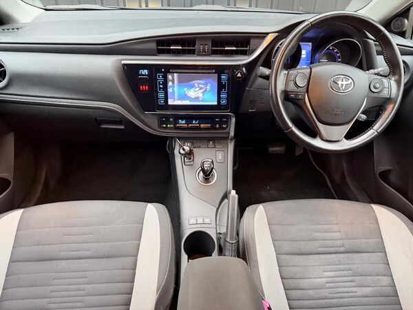 Used Toyota Auris 2016 for sale - 76272784: Photo 27