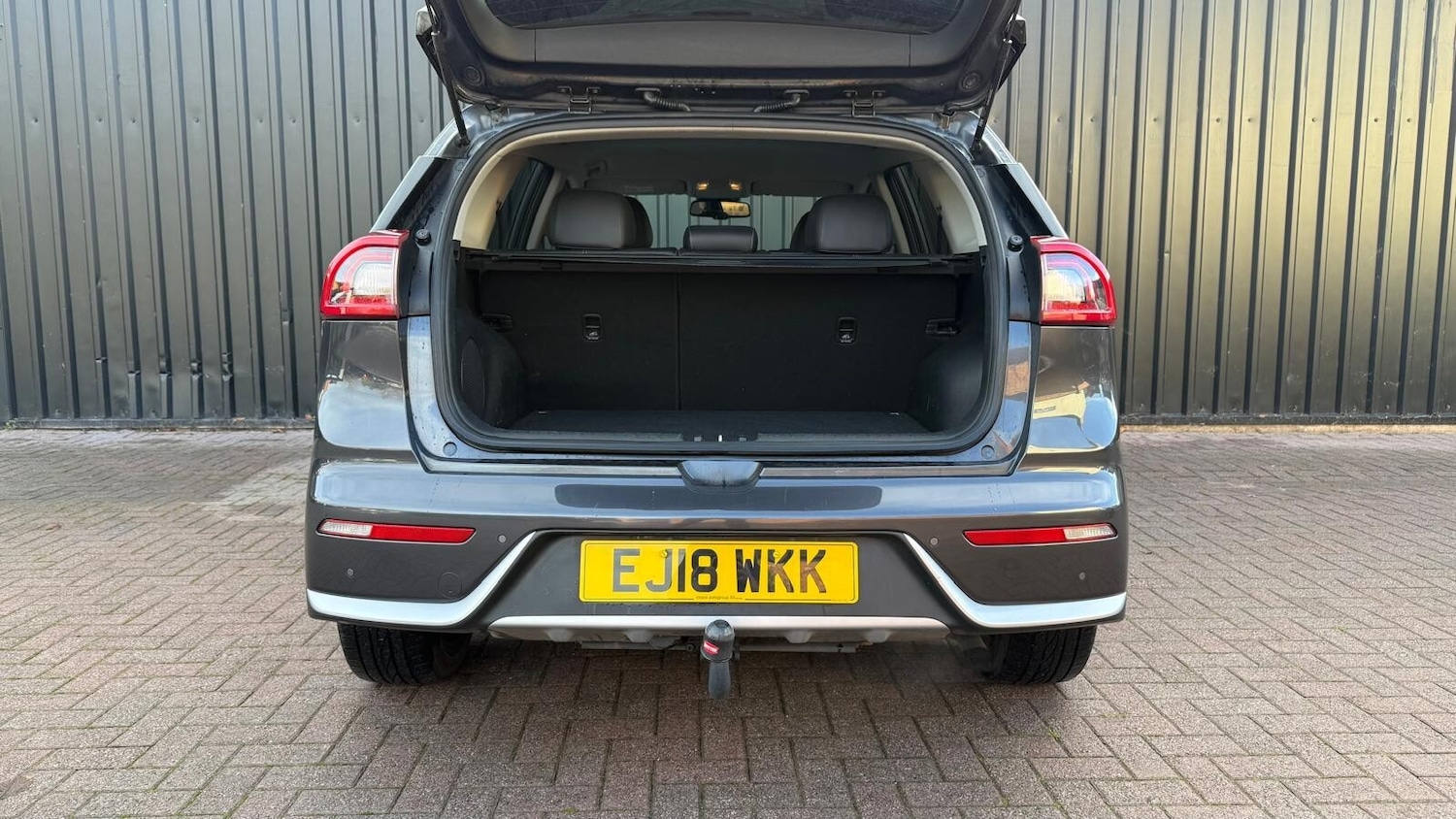 Used Kia Niro 2018 for sale - 76623554: Photo 7