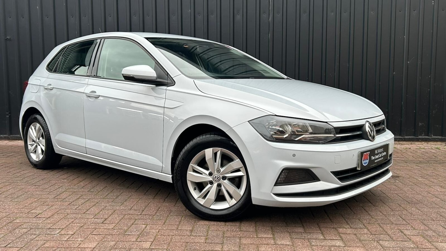 Used Volkswagen Polo 2019 for sale - 76731631: Photo 2