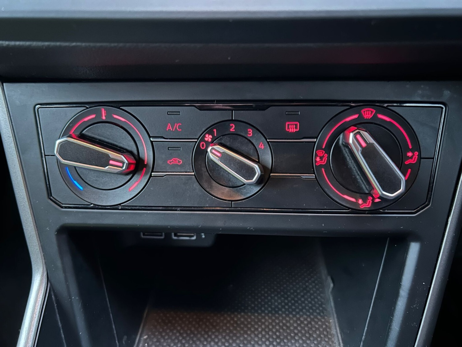 Used Volkswagen Polo 2019 for sale - 76731631: Photo 32