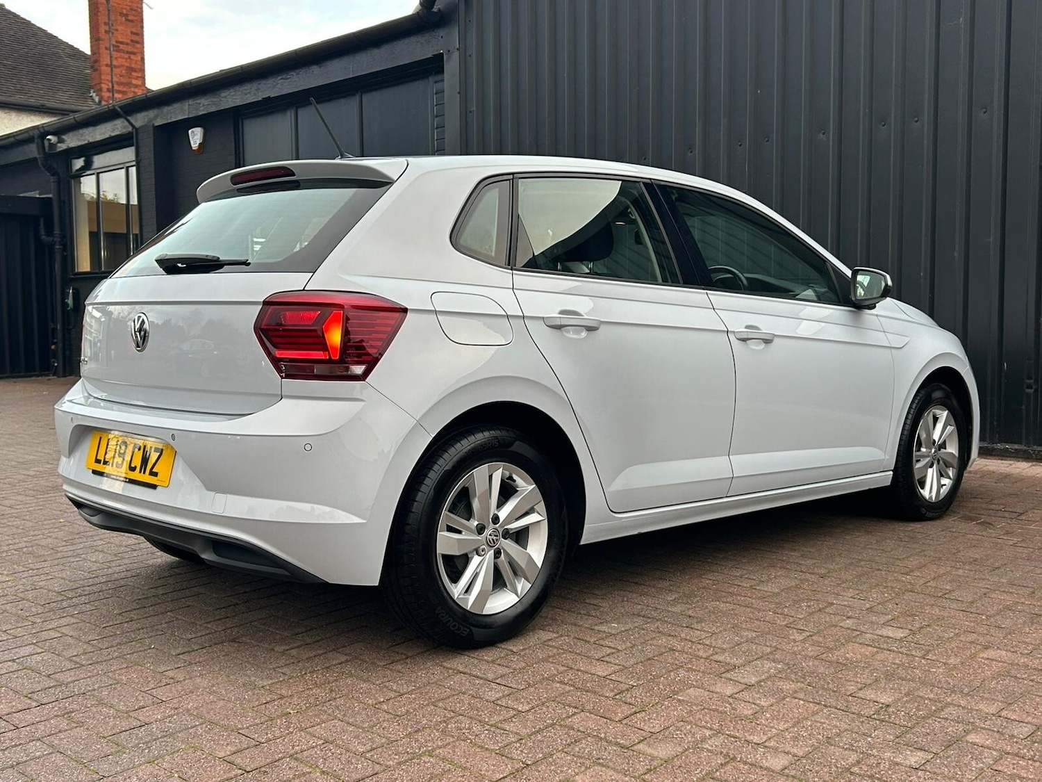 Used Volkswagen Polo 2019 for sale - 76731631: Photo 9