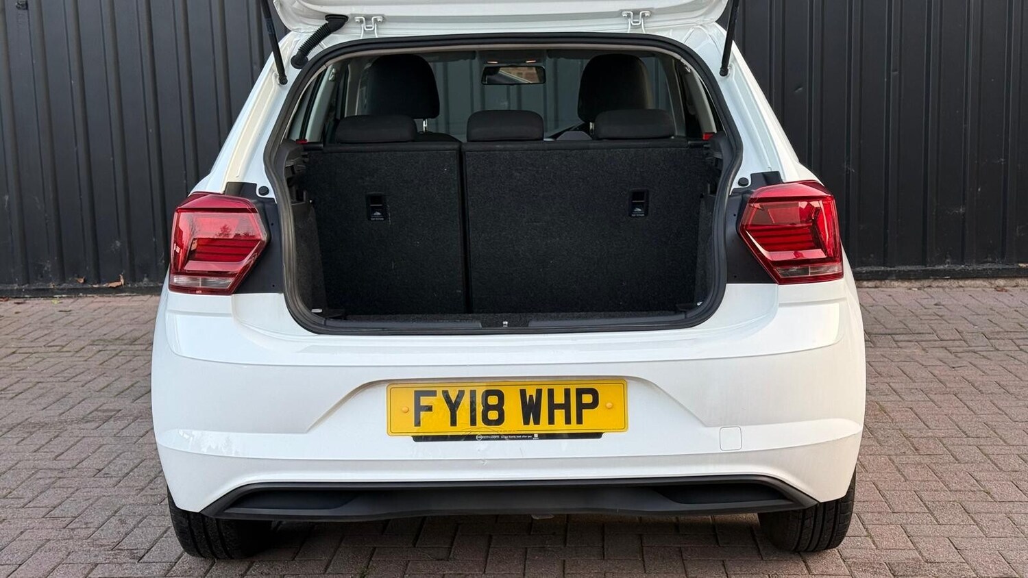 Used Volkswagen Polo 2018 for sale - 76575085: Photo 9