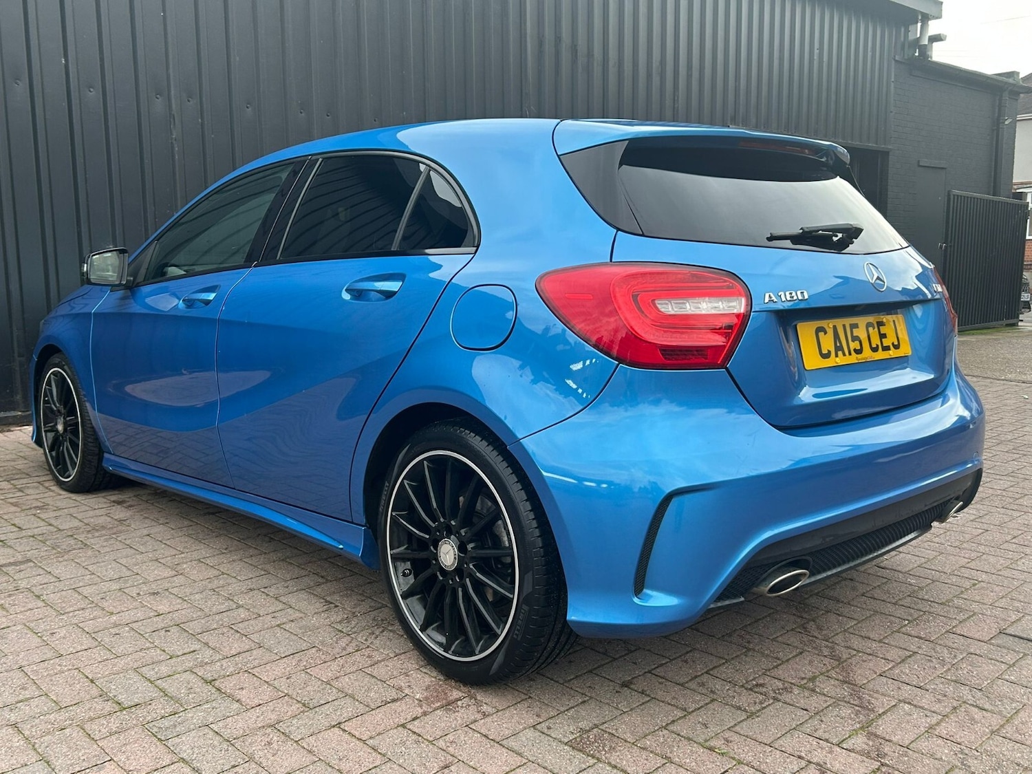 Used Mercedes-Benz A-Class 2015 for sale - 76552519: Photo 10