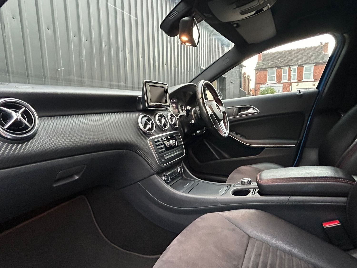 Used Mercedes-Benz A-Class 2015 for sale - 76552519: Photo 23