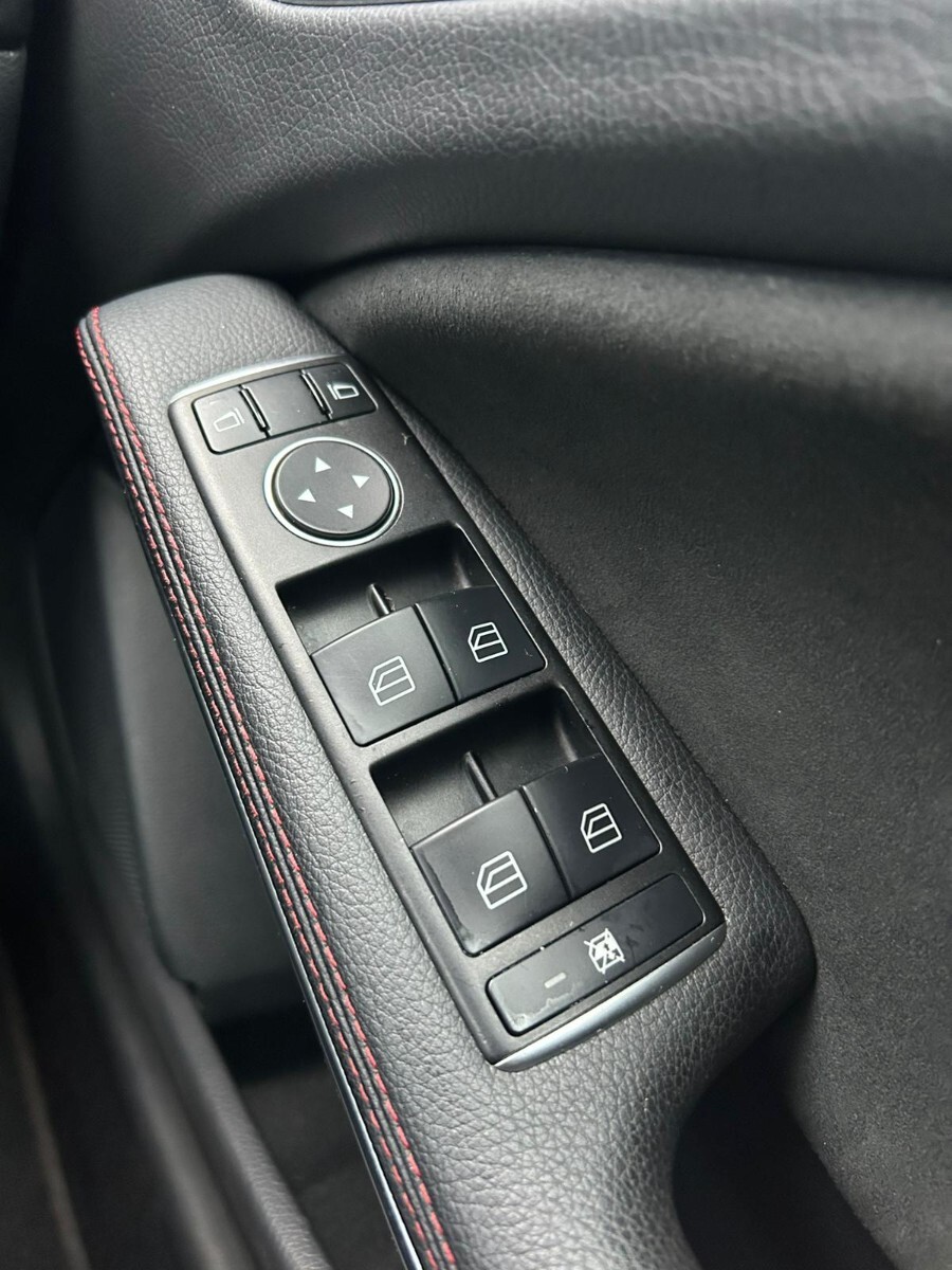 Used Mercedes-Benz A-Class 2015 for sale - 76552519: Photo 31