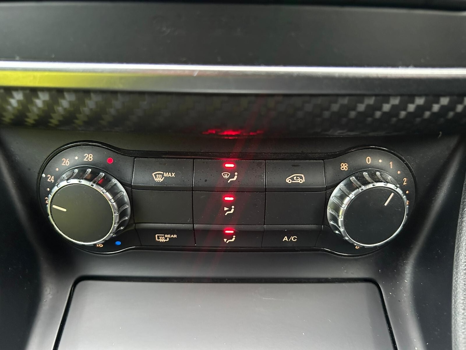 Used Mercedes-Benz A-Class 2015 for sale - 76552519: Photo 39