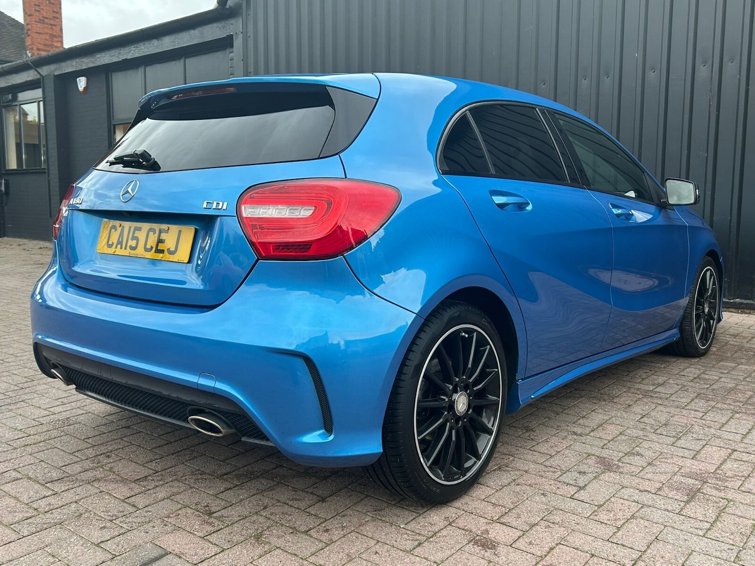 Used Mercedes-Benz A-Class 2015 for sale - 76552519: Photo 8