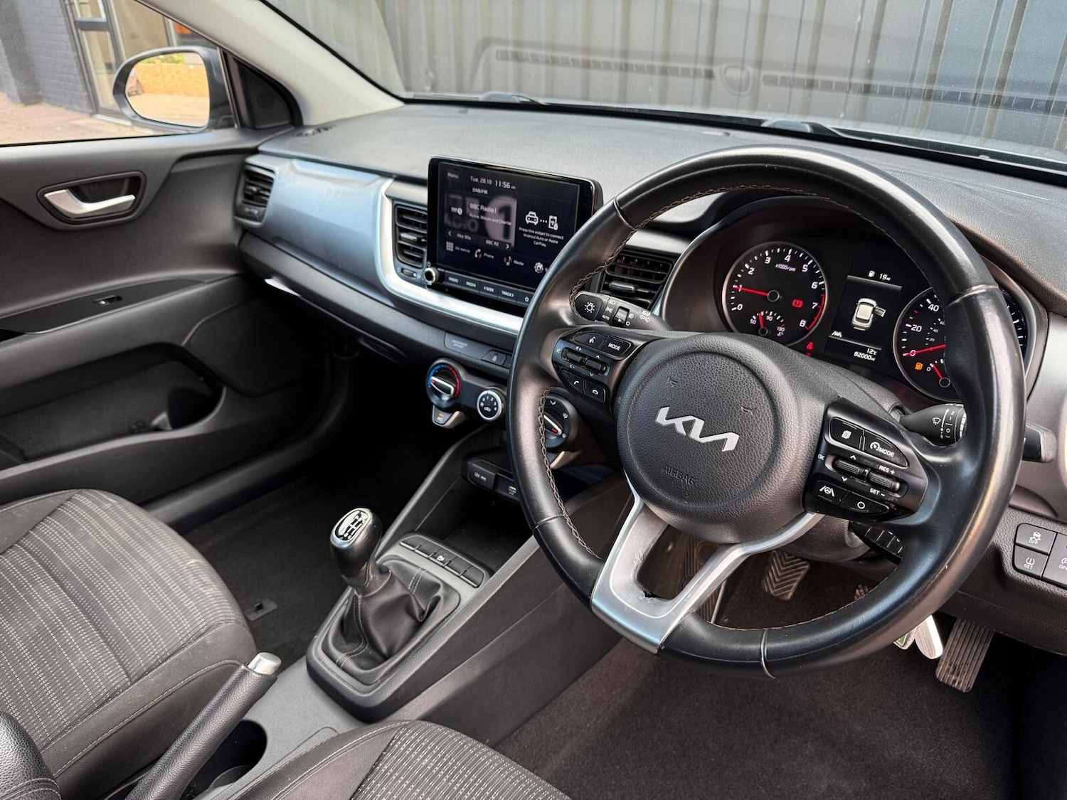 Used Kia Stonic 2022 for sale - 76404696: Photo 19