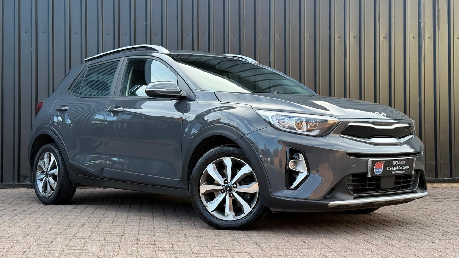 Used Kia Stonic 2022 for sale - 76404696: Photo 2