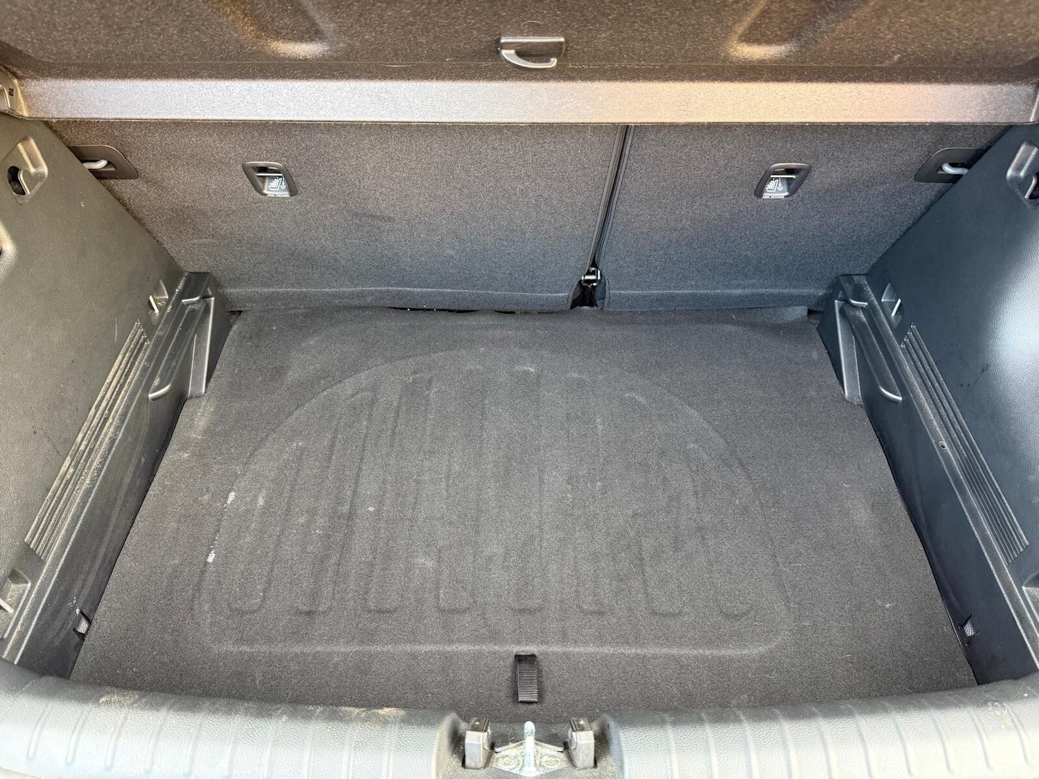 Used Kia Stonic 2022 for sale - 76404696: Photo 9