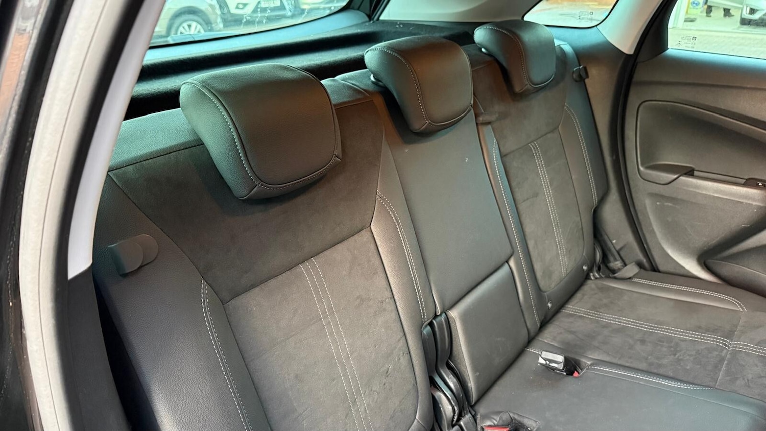 Used Vauxhall Crossland 2023 for sale - 76927964: Photo 27