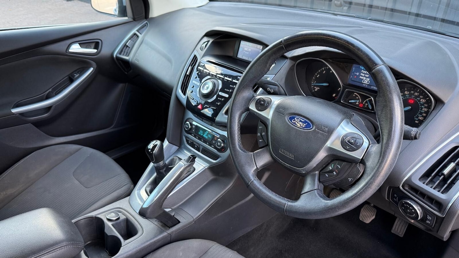 Used Ford Focus 2011 for sale - 76140137: Photo 18
