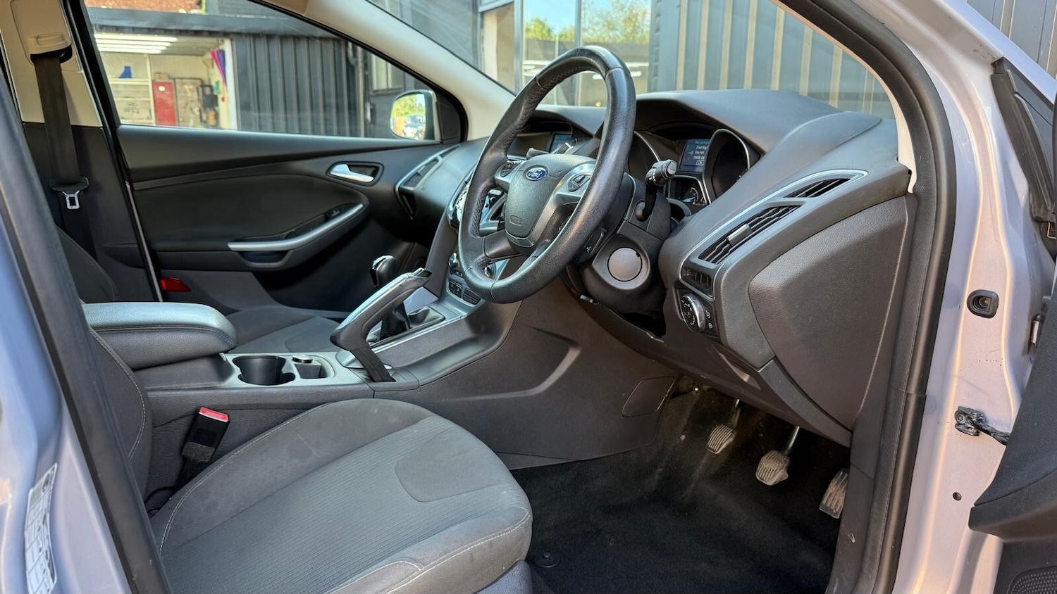 Used Ford Focus 2011 for sale - 76140137: Photo 20