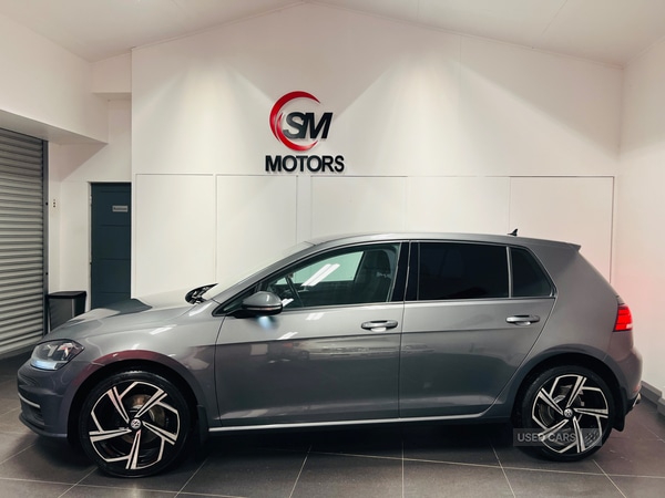 Used Volkswagen Golf 2017 for sale - 77075150: Photo 11