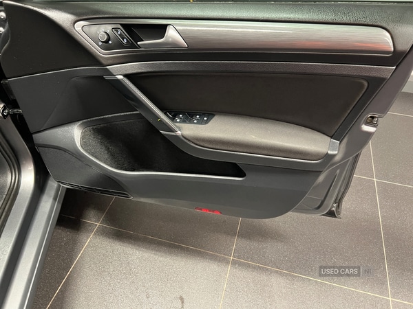 Used Volkswagen Golf 2017 for sale - 77075150: Photo 14