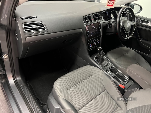 Used Volkswagen Golf 2017 for sale - 77075150: Photo 16