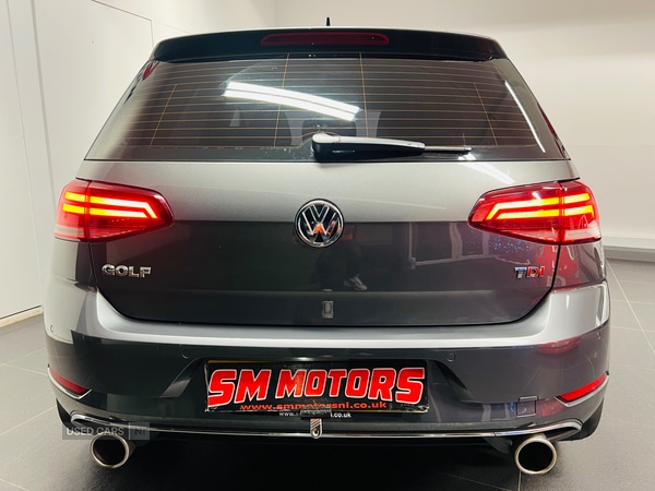 Used Volkswagen Golf 2017 for sale - 77075150: Photo 7