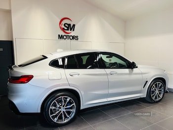 Used BMW X4 2018 for sale - 79084055: Photo