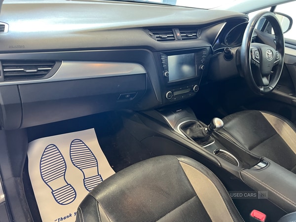 Used Toyota Avensis 2017 for sale - 74554690: Photo 12