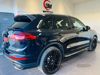 Used Porsche Cayenne 2015 for sale - 74654856: Photo