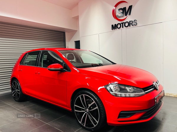 Used Volkswagen Golf 2019 for sale - 76729521: Photo 2