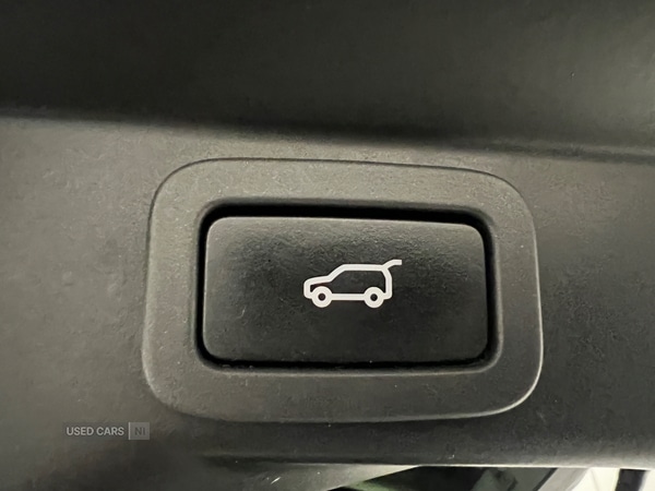 Used Land Rover Range Rover Sport 2018 for sale - 76284786: Photo 18