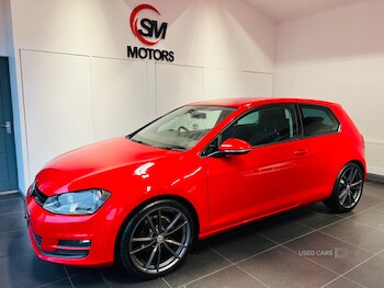 Used Volkswagen Golf 2015 for sale - 76123213: Photo
