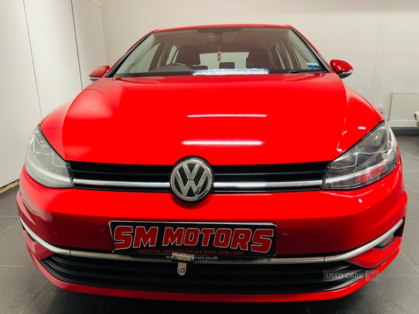 Used Volkswagen Golf 2017 for sale - 77538937: Photo 2