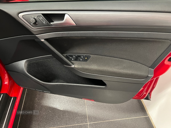 Used Volkswagen Golf 2017 for sale - 77538937: Photo 7