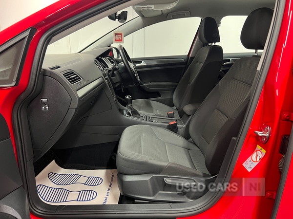 Used Volkswagen Golf 2017 for sale - 77538937: Photo 9