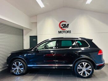 Used Volkswagen Touareg 2014 for sale - 77784973: Photo