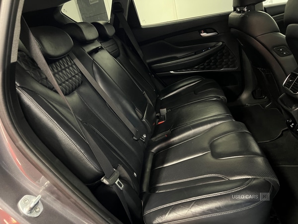 Used Hyundai Santa Fe 2018 for sale - 77647315: Photo 21