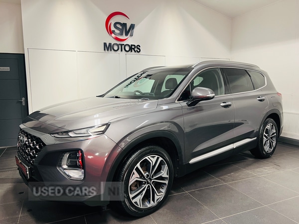 Used Hyundai Santa Fe 2018 for sale - 77647315: Photo 3