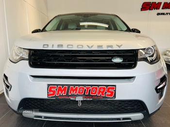 Used Land Rover Discovery Sport 2015 for sale - 75071983: Photo