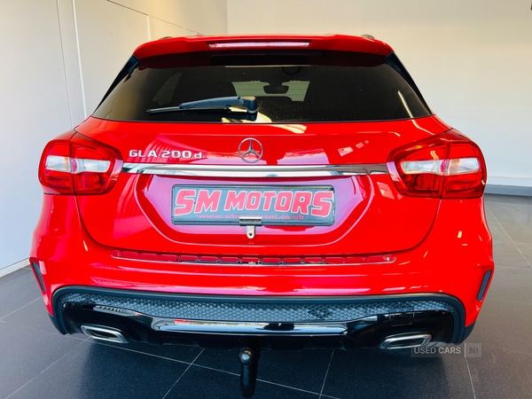 Used Mercedes-Benz GLA 2017 for sale - 77970930: Photo 4