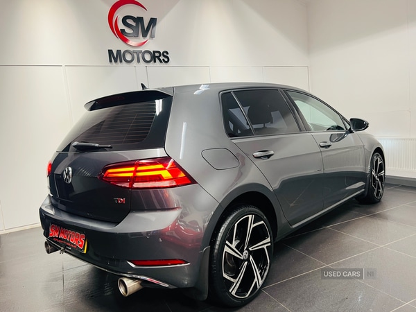 Used Volkswagen Golf 2017 for sale - 76715856: Photo 8